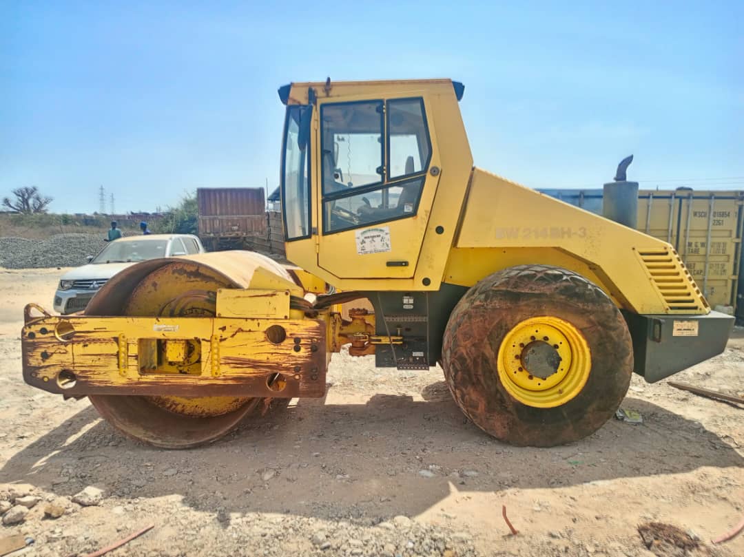 Compacteur 08 - SENTRANSCOM